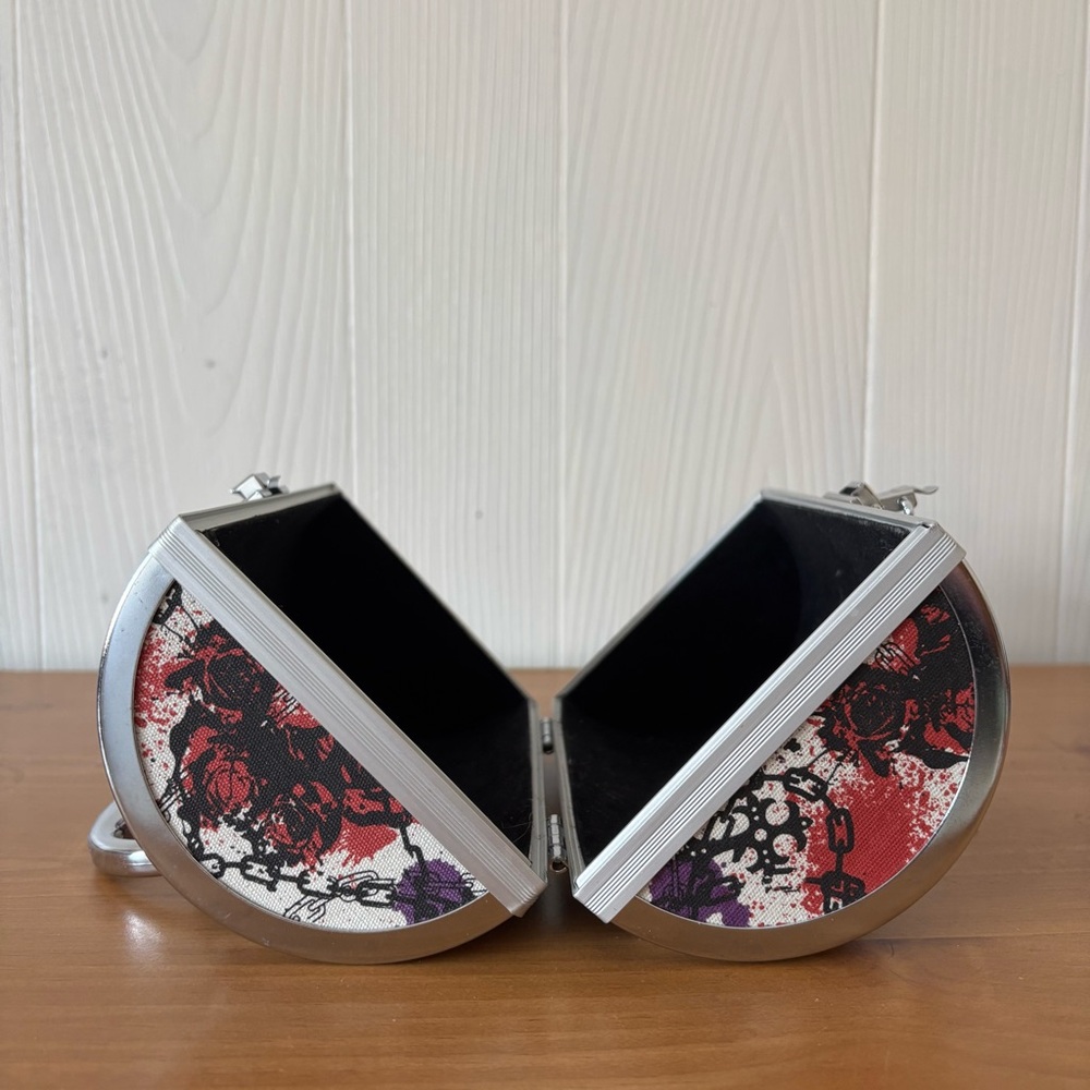 Small makeup case - Picture 2 of 3